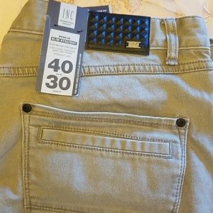 Never worn with tags mens jeans